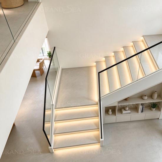 frameless glass balustrade